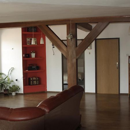 Hotel Columbo Praha Bagian luar foto