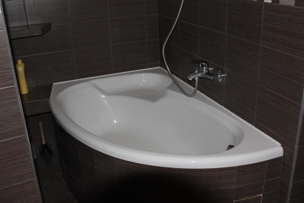 Hotel Columbo Praha Bagian luar foto